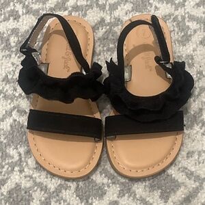 Cat & Jack Girl’s Black Ruffle sandals size 7